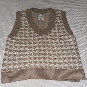 Abercrombie Sweater Vest